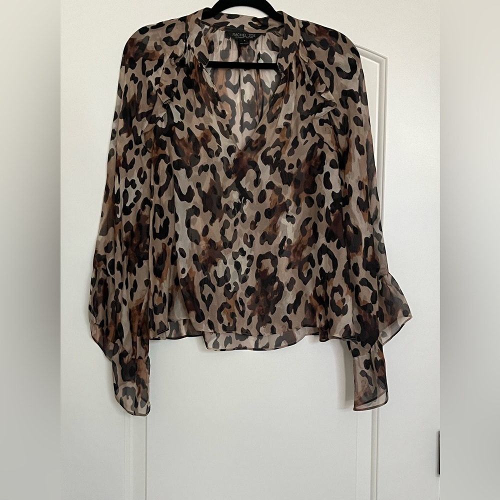 Rachel Zoe Animal Print V-Neck Blouse. SZ Small